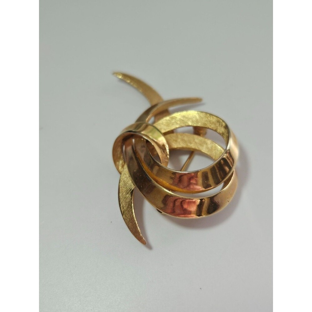 *Sale* Trifari with crown vintage brooch - Picture 9 of 10